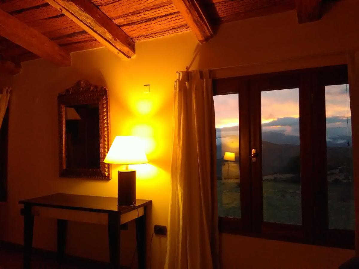 Casa Colorada Hotel Tilcara Esterno foto