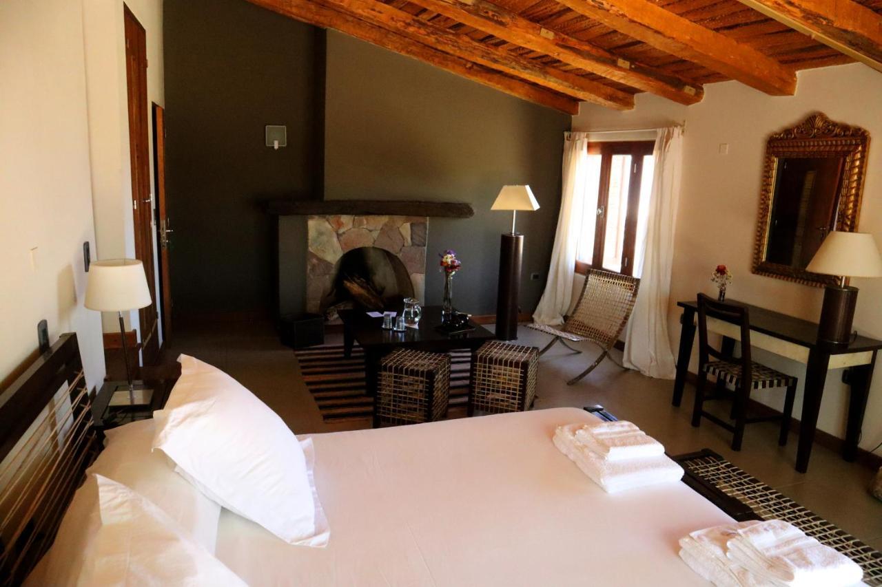 Casa Colorada Hotel Tilcara Esterno foto